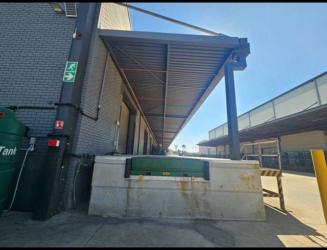 7,800M² WAREHOUSE TO LET IN ISANDO